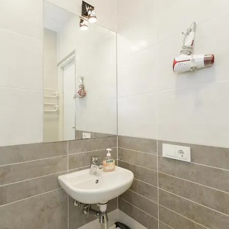 Hostel Happy Kaunas