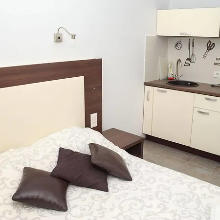 Happy Hostel Kaunas
